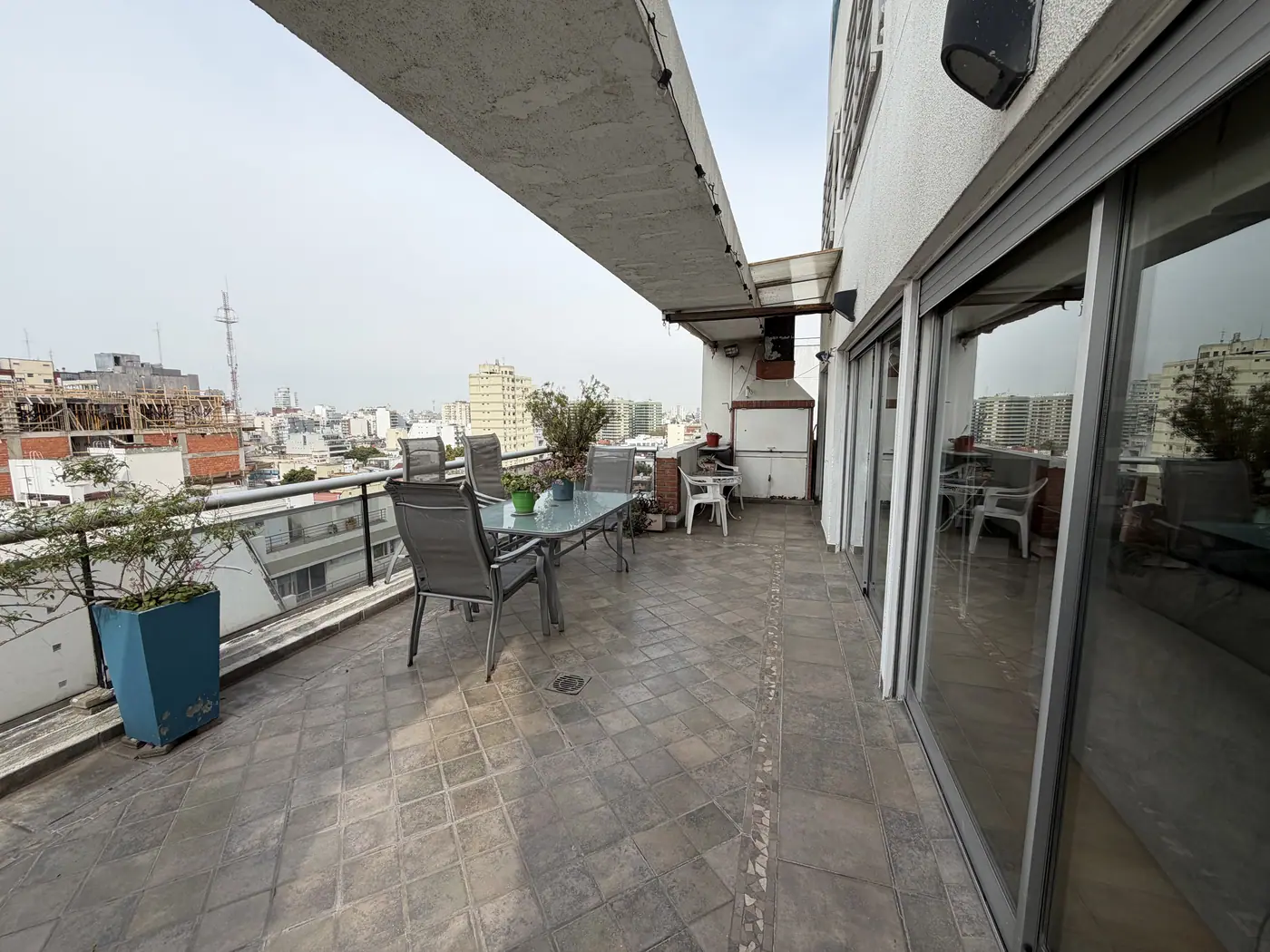 Triplex de 4 ambientes con terraza y cochera doble, foto 16