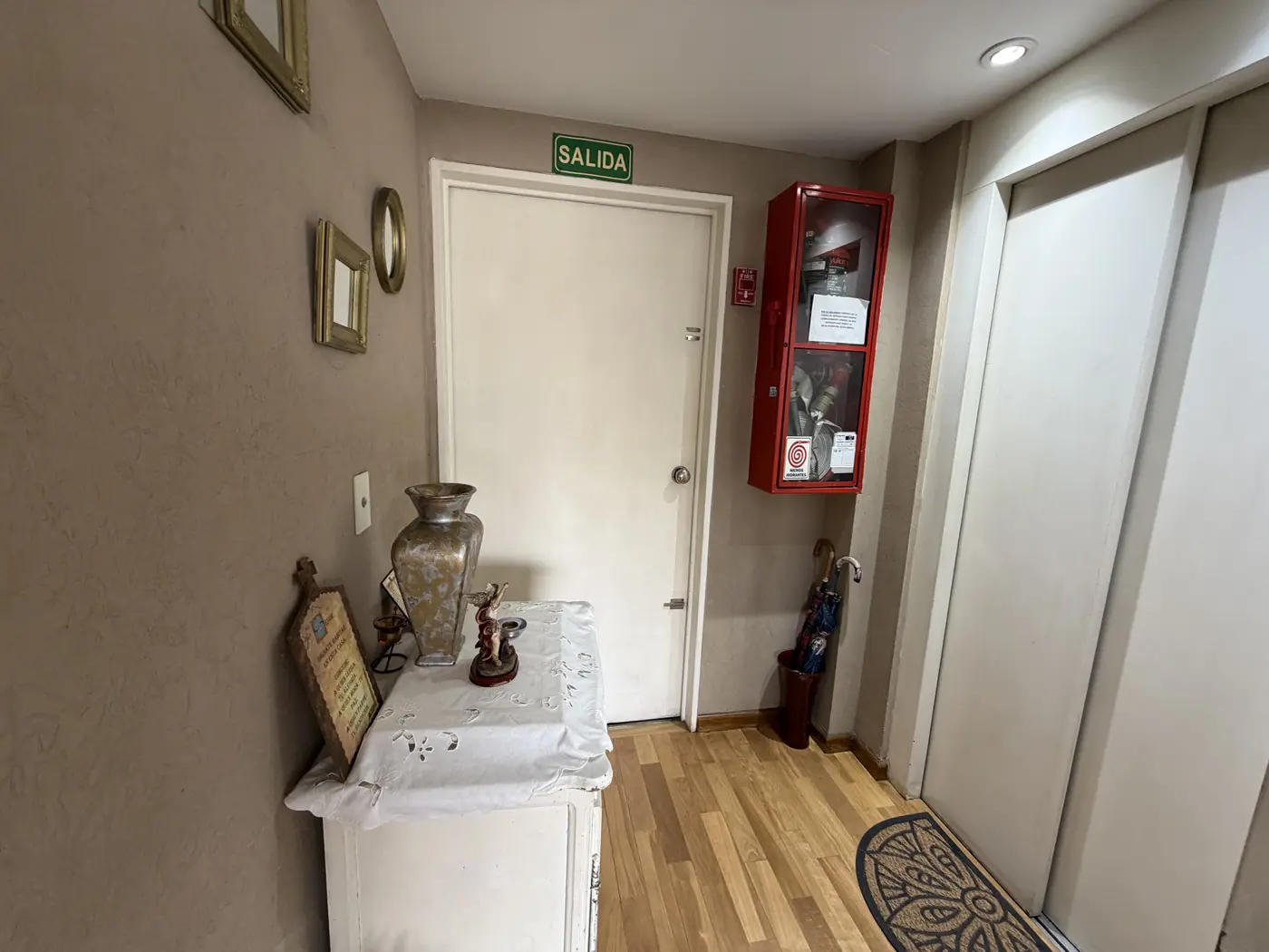 Triplex de 4 ambientes con terraza y cochera doble, foto 6